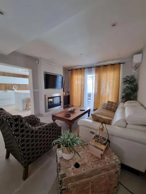Casa Familiar En Sevilla Este