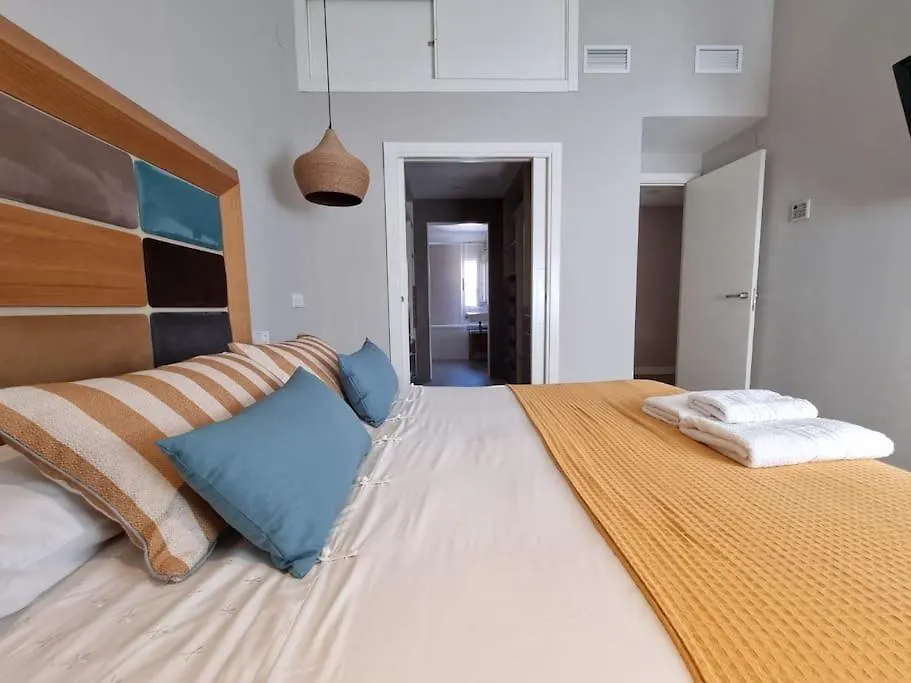 Casa Familiar En Sevilla Este 0*, Seville
